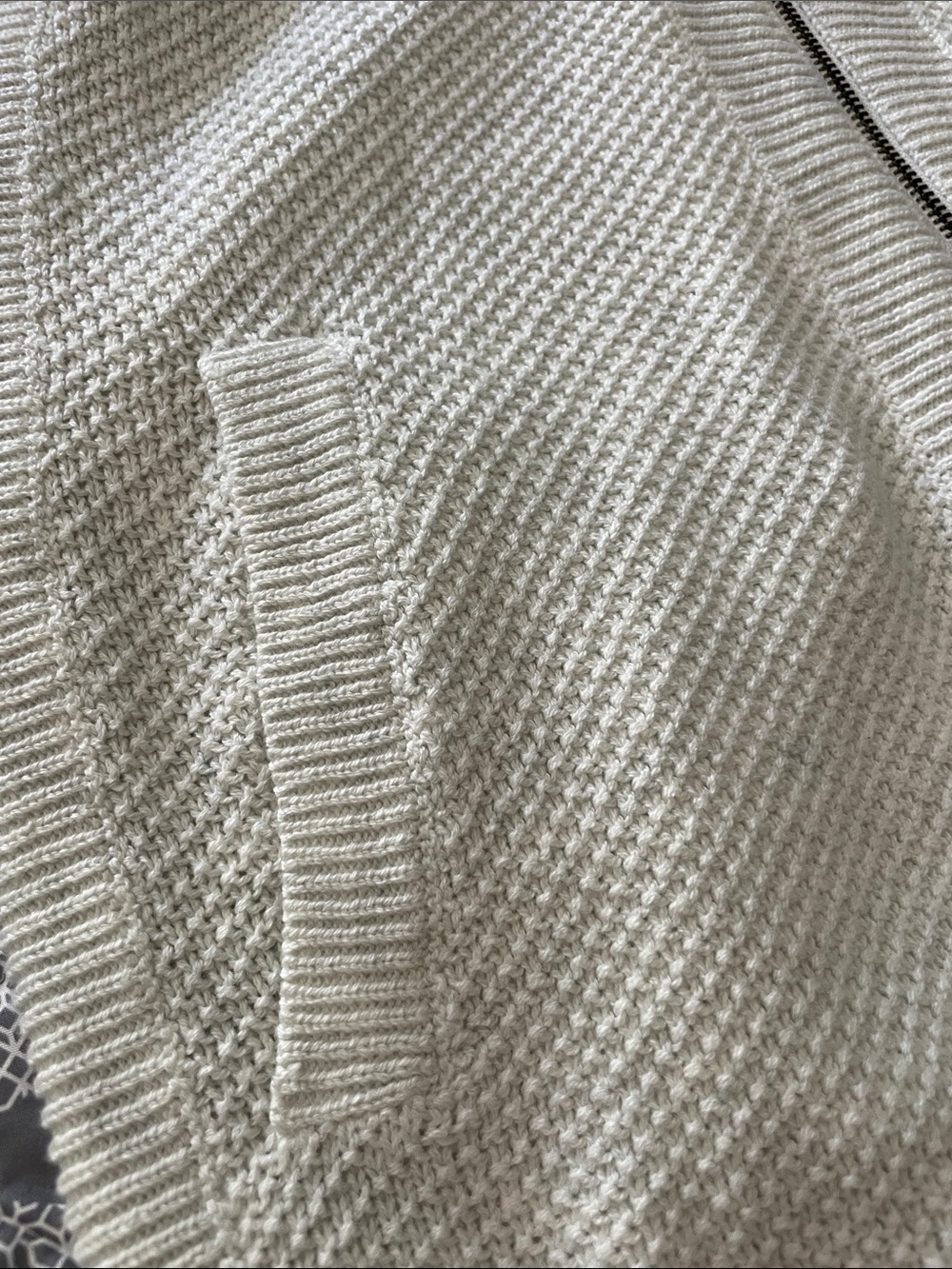 Dakini Light Oatmeal Colored Knit Zip Cardigan Hoodie NWT! Beautiful quality - Picture 5 of 16